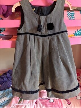 Girls Sleeveless Navy Velvet-Trim Dress